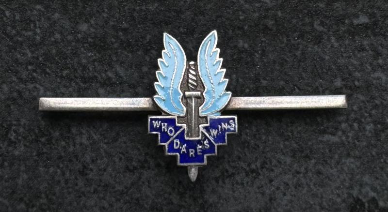 WW2 Special Air Service Sweetheart Pin Badge