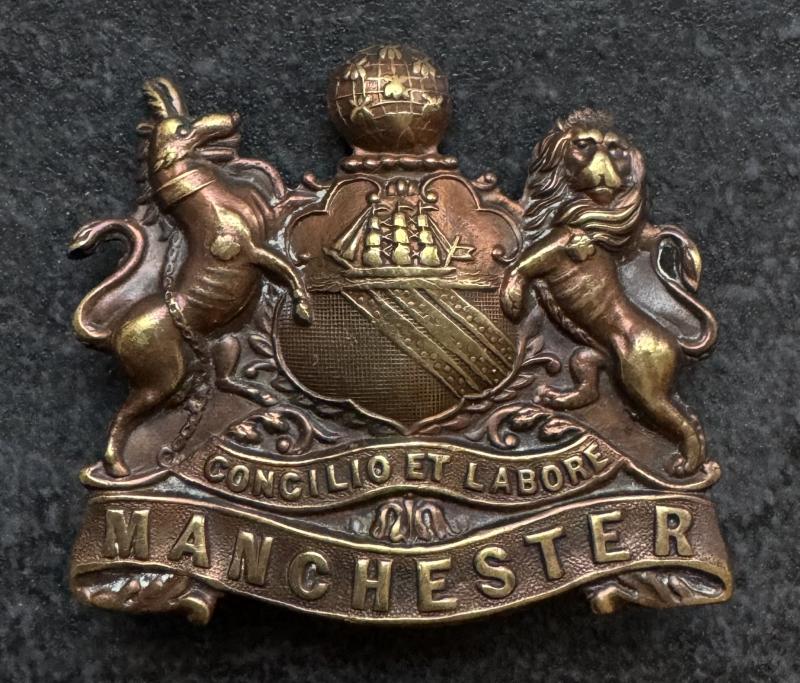 WW2 Manchester Pals Battalions Cap Badge