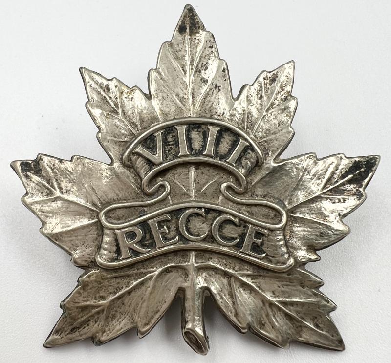 WW2 Canadian 8th Reconnaissance Regiment Cap Badge