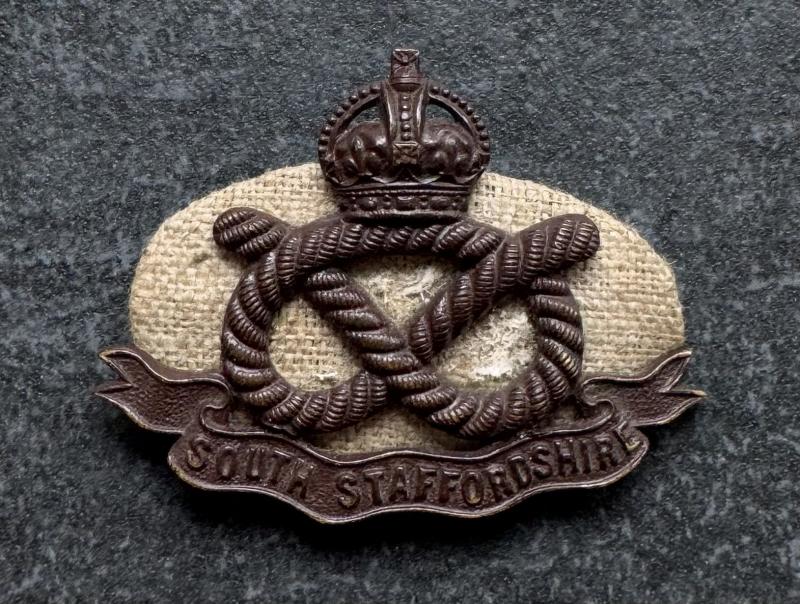 WW2 South Staffordshire Regiment Officers Bronze Cap Badge