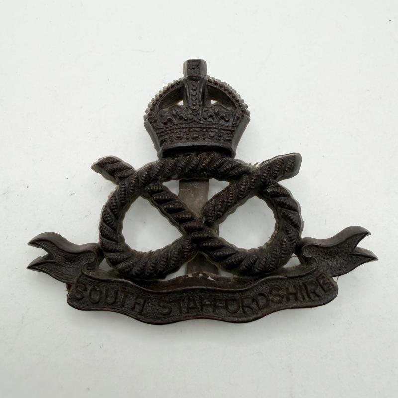 WW2 South Staffordshire Plastic Economy Cap Badge